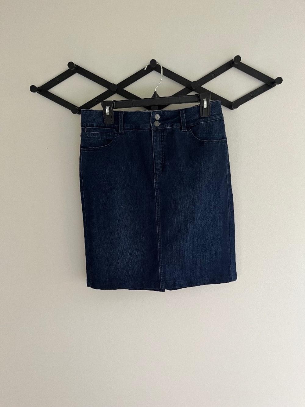 MIRACLE BODY - Jean skirt size 10